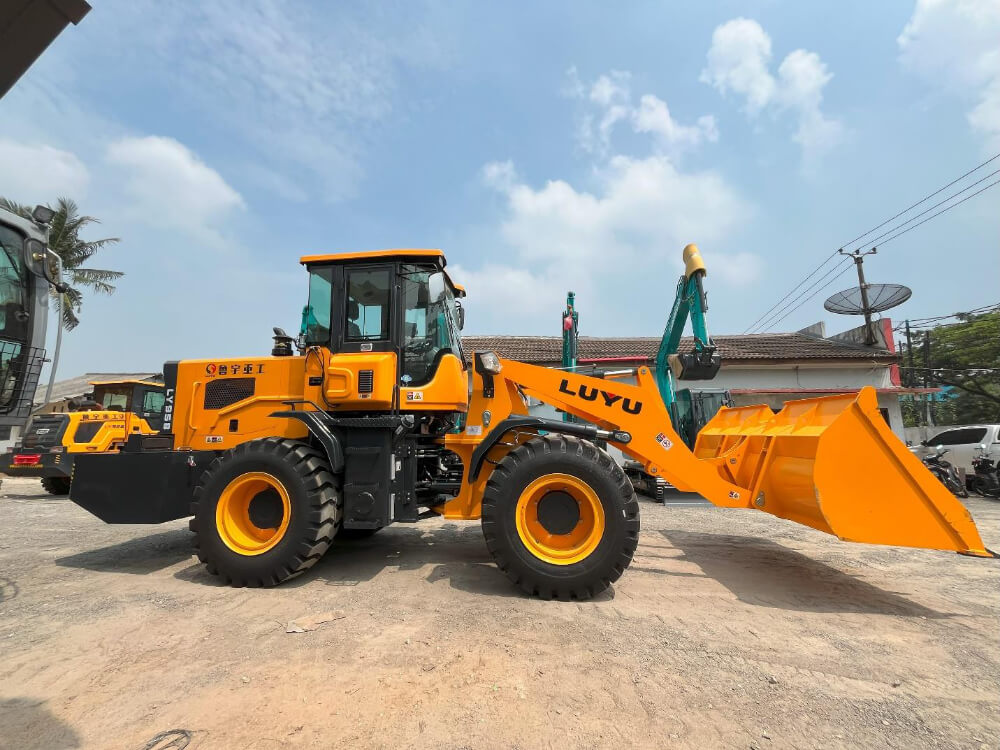 Mengenal Wheel Loader: Keunggulan, Komponen Utama, Kegunaan & Cara Kerja