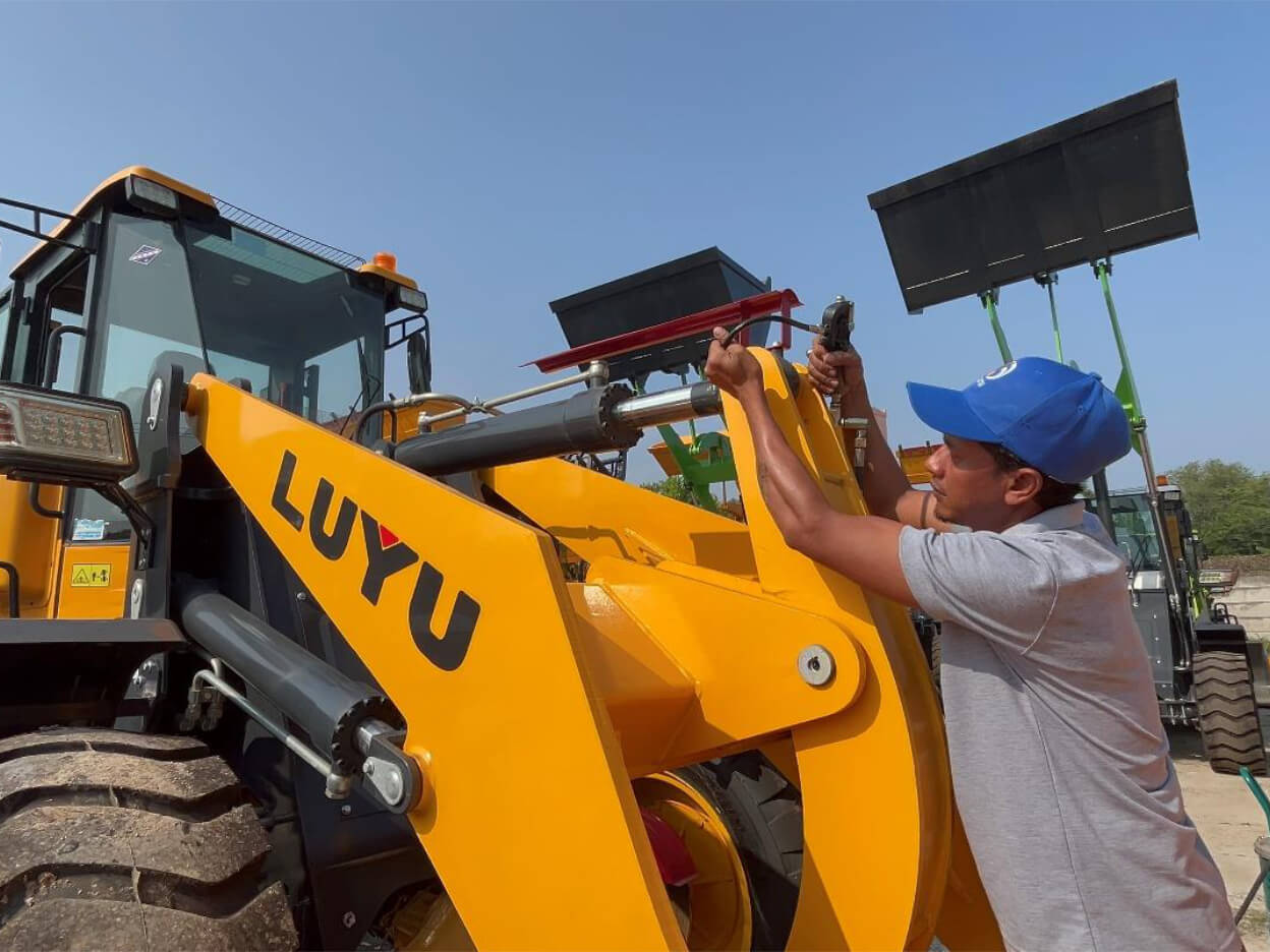 Tips Merawat Wheel Loader: Langkah- Langkah dan Manfaatnya